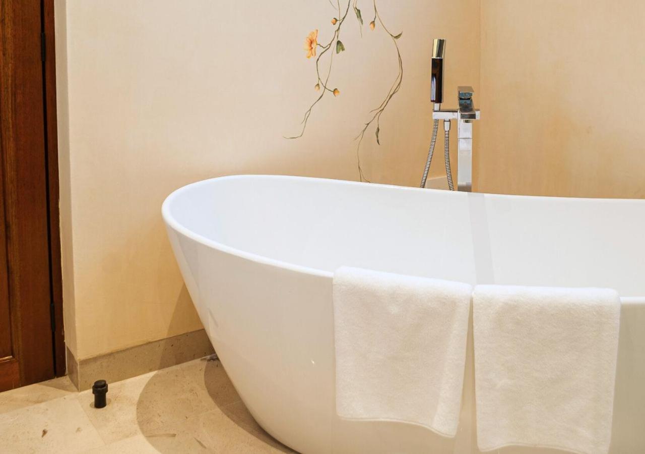 מרידה Adoro Hotel Boutique (Adults Only) מראה חיצוני תמונה